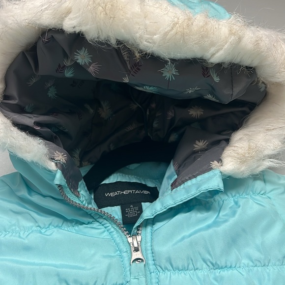 Girls Puffer Coat size 4 - Picture 4 of 4